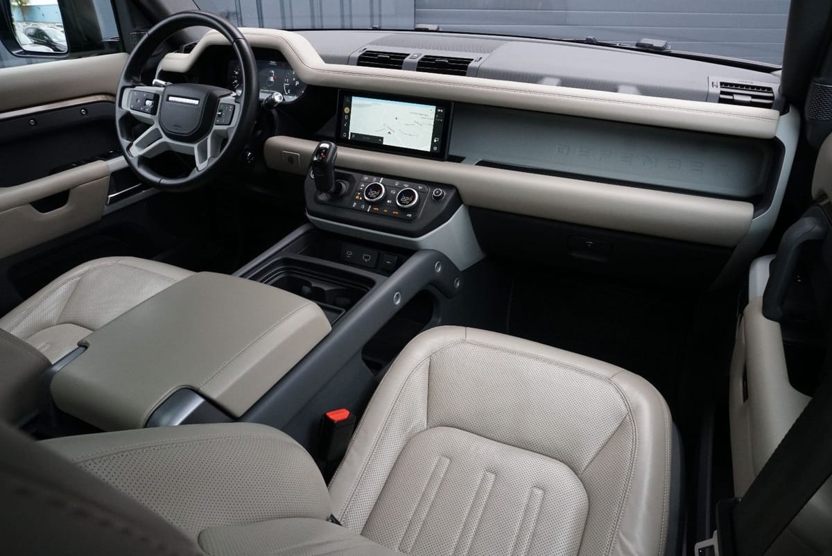Land Rover Defender 110 HSE Meridian Pano AHK Leder 360° foto 21