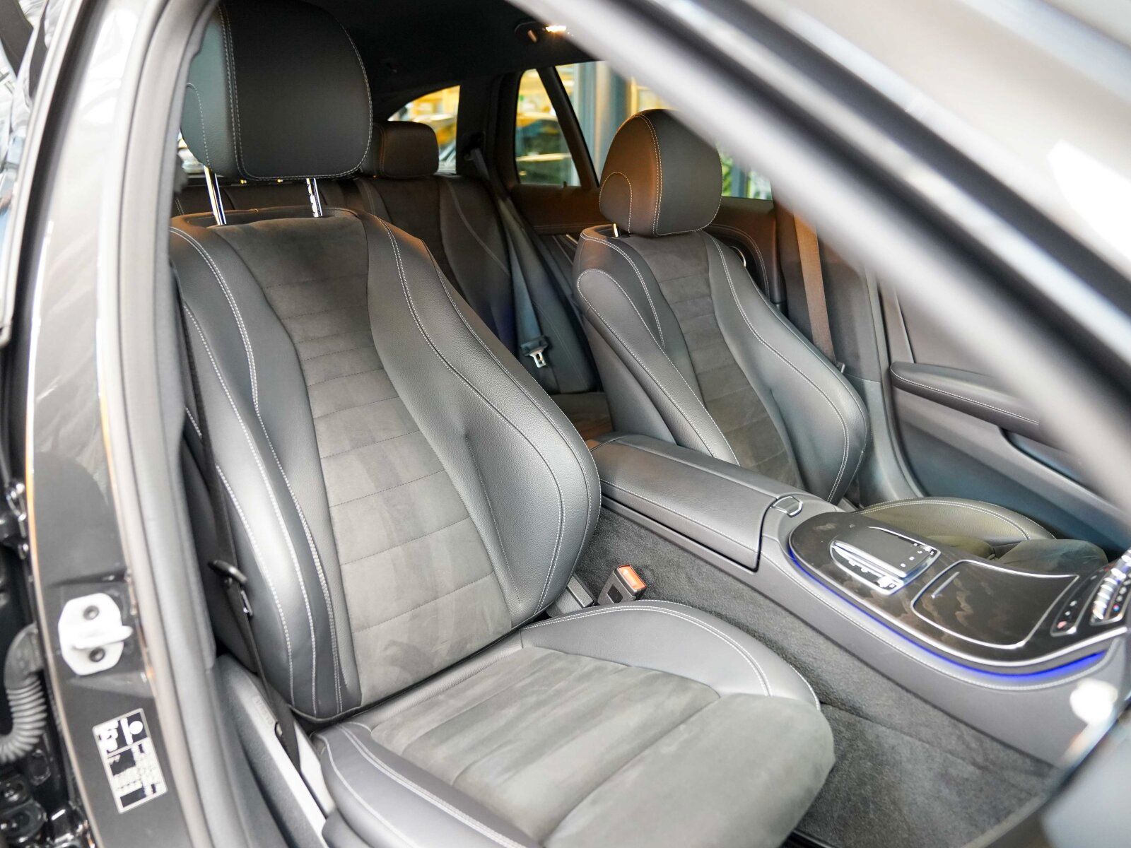 Mercedes-Benz E 300 de T AMG Line Night Fahrassistenz CarPlay foto 6