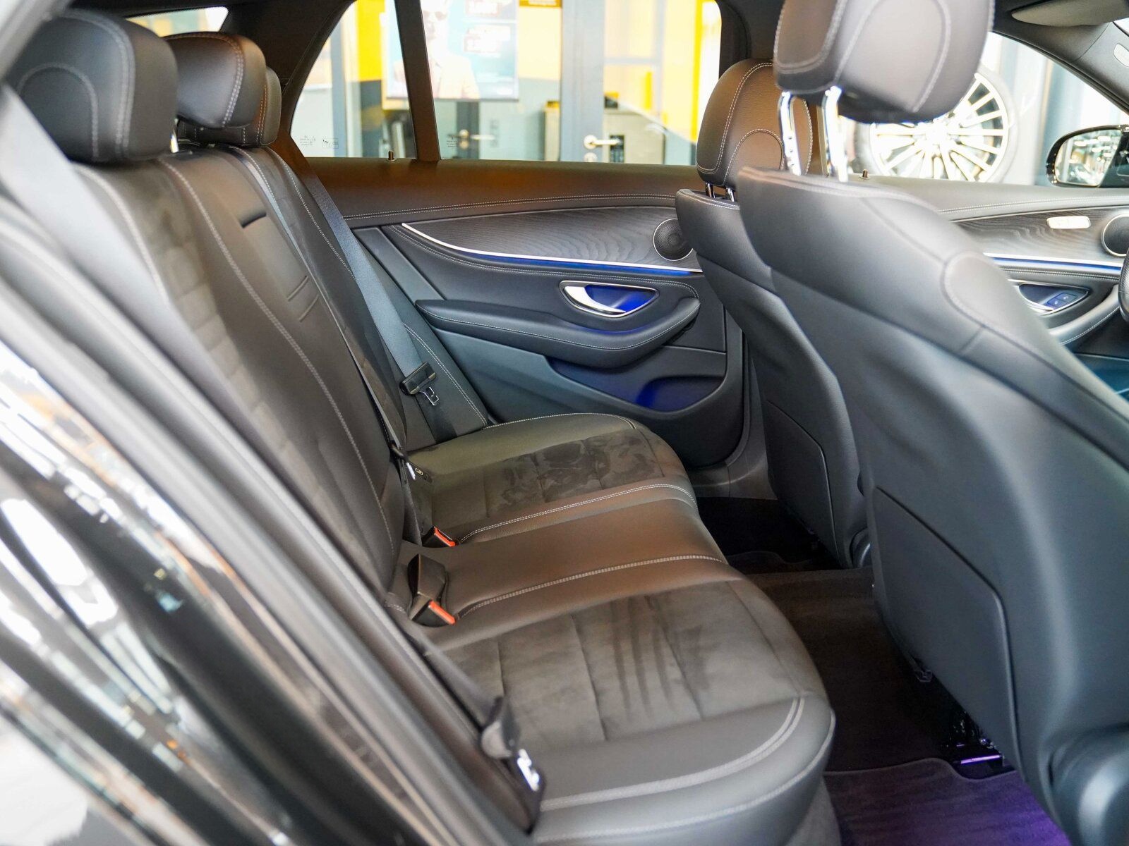 Mercedes-Benz E 300 de T AMG Line Night Fahrassistenz CarPlay foto 8