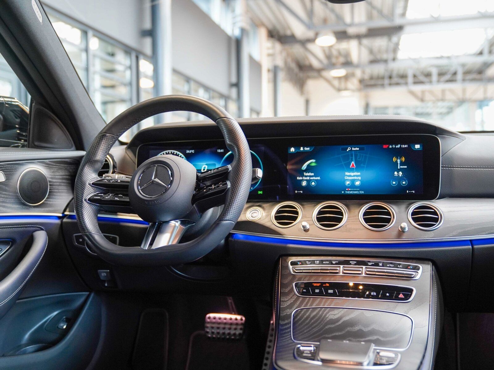 Mercedes-Benz E 300 de T AMG Line Night Fahrassistenz CarPlay foto 9