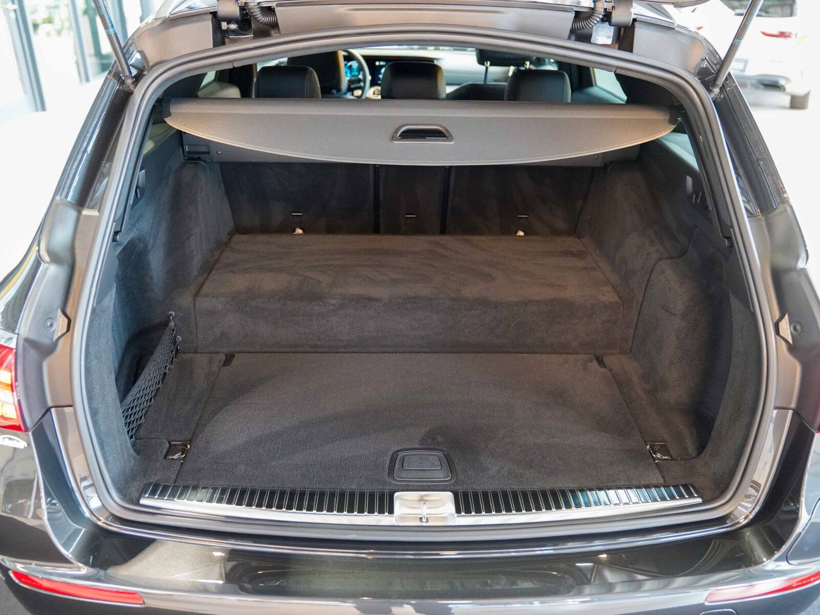 Mercedes-Benz E 300 de T AMG Line Night Fahrassistenz CarPlay foto 10