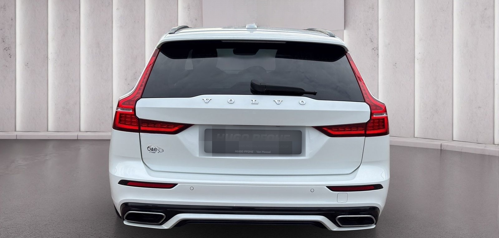 Volvo V 60 B4 R Design (EURO 6d)(OPF) foto 4