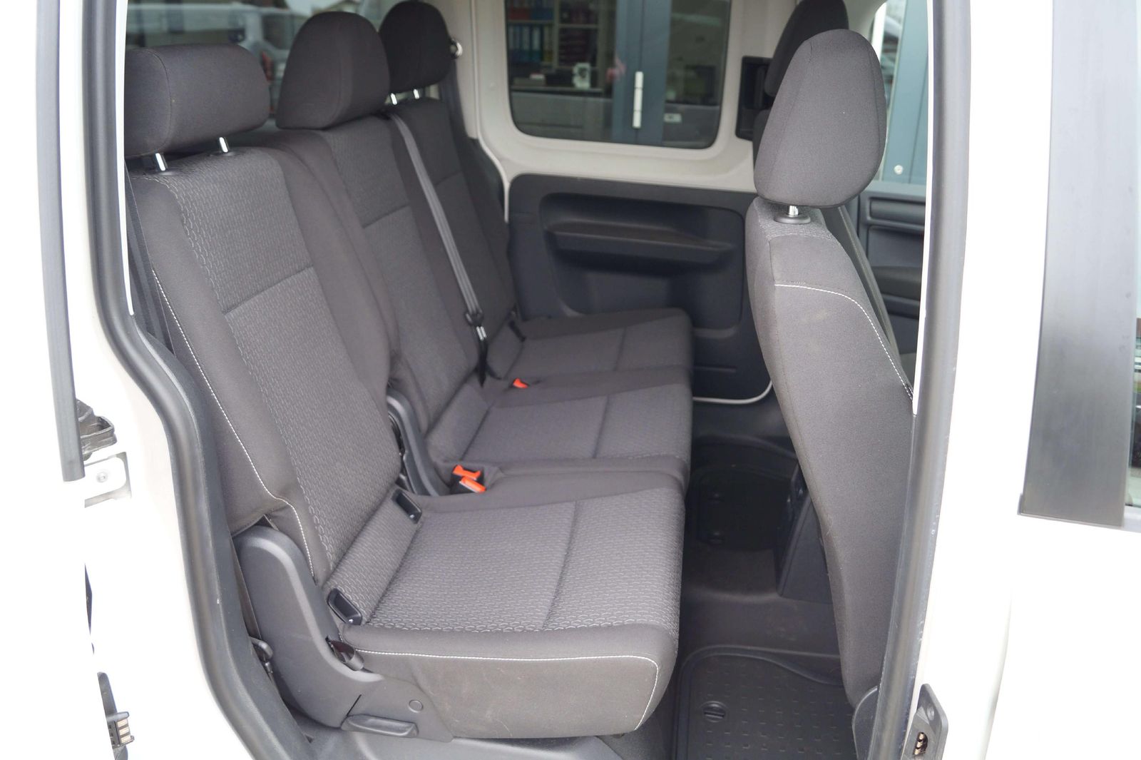 Volkswagen Caddy Maxi Trendline BMT foto 12