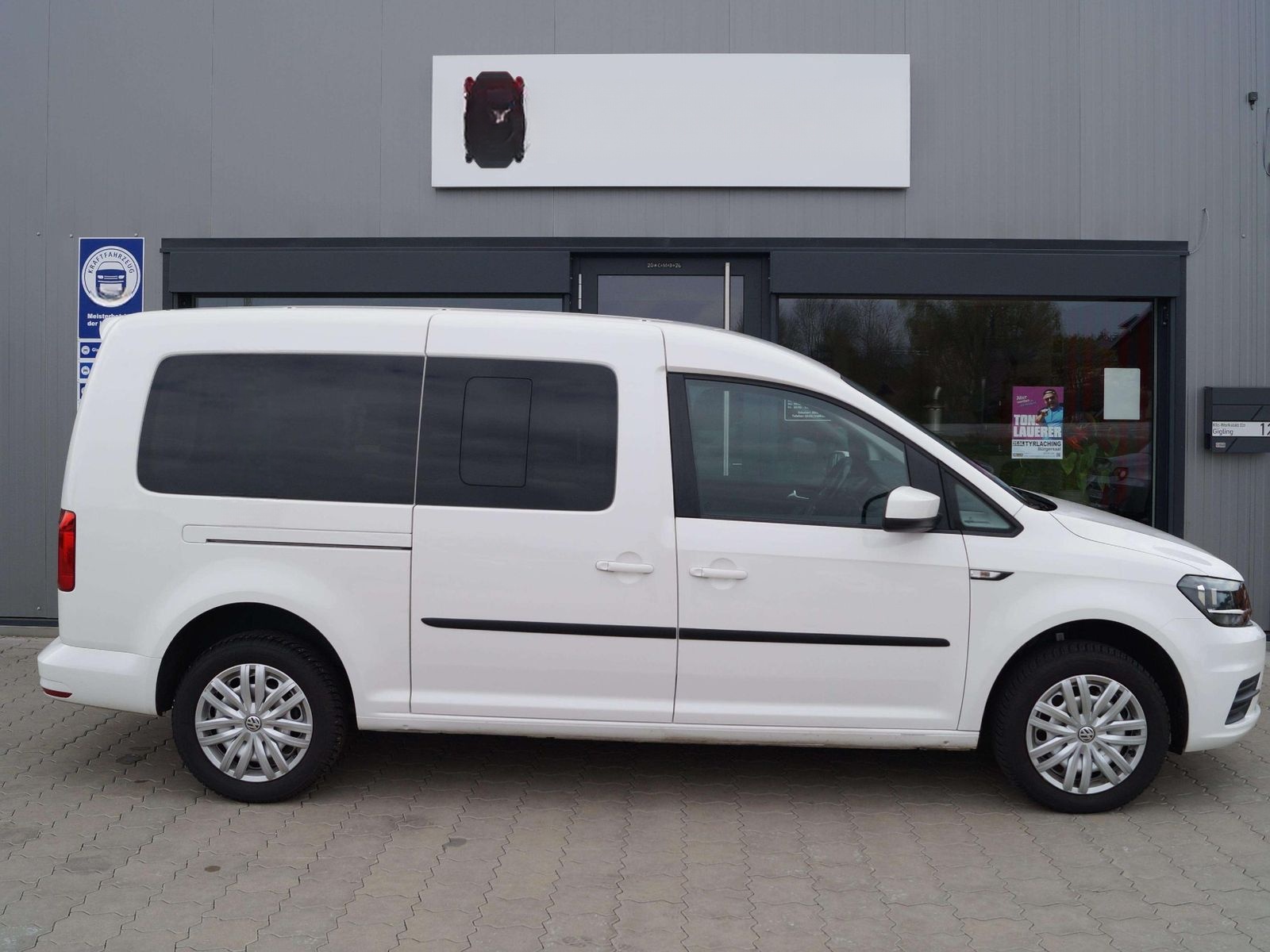 Volkswagen Caddy Maxi Trendline BMT foto 3