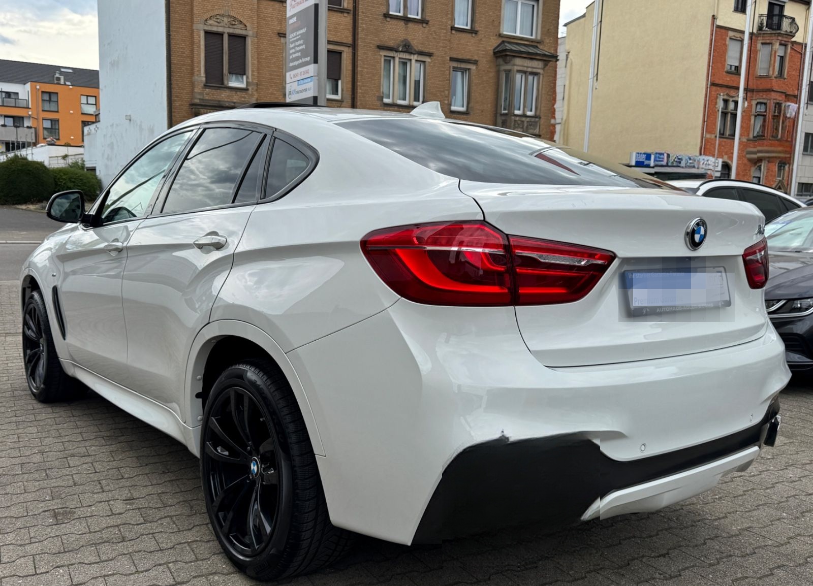BMW X6 xDrive40d M-Sport*HUD*SOFT*LED*SD*AHK*STH*360 foto 14
