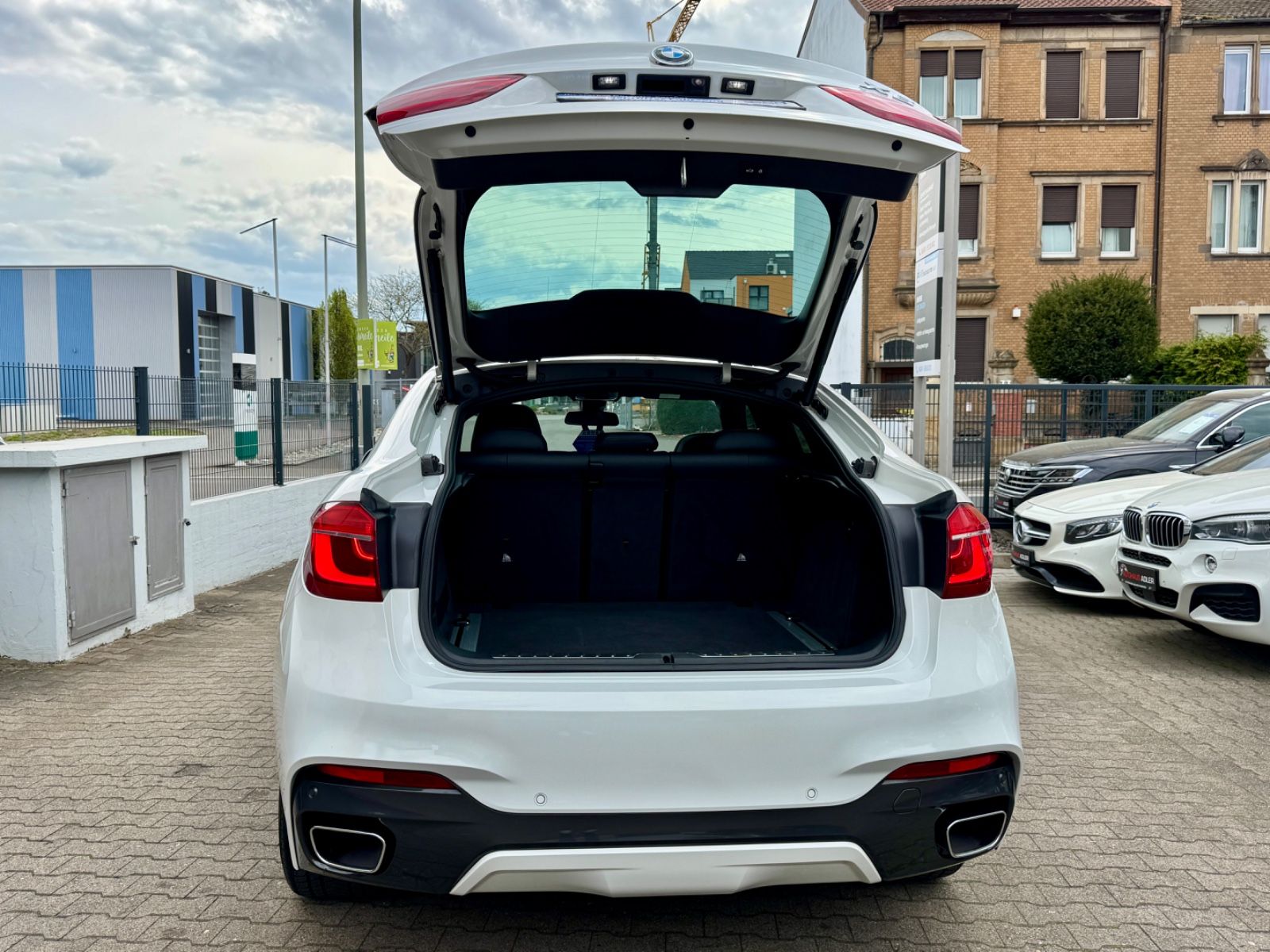 BMW X6 xDrive40d M-Sport*HUD*SOFT*LED*SD*AHK*STH*360 foto 22