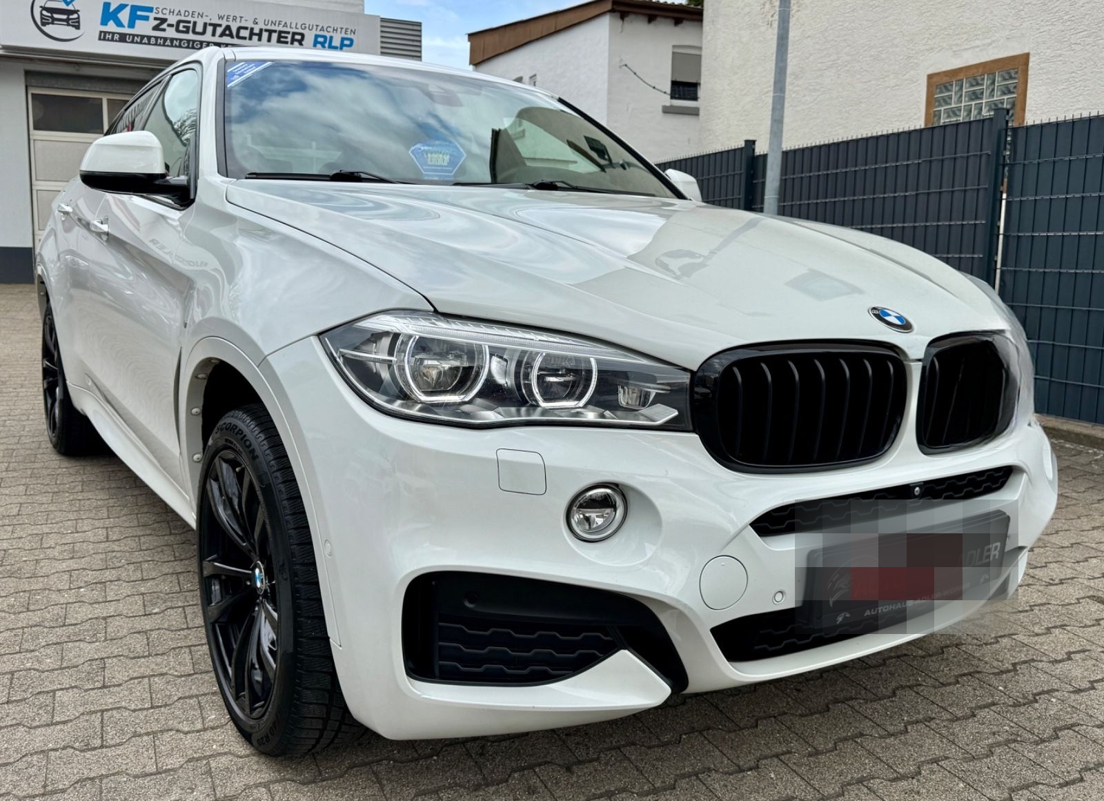 BMW X6 xDrive40d M-Sport*HUD*SOFT*LED*SD*AHK*STH*360 foto 5