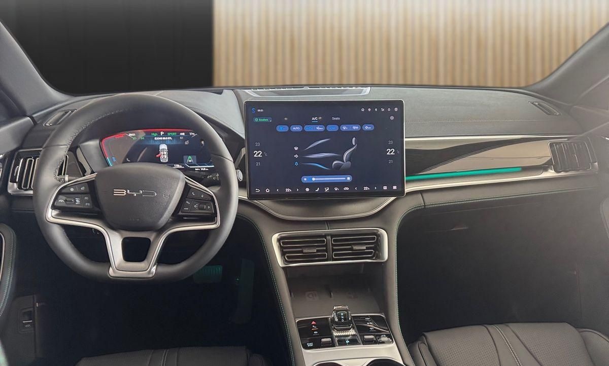 BYD SEAL U 160 kW Design HeadUp foto 11