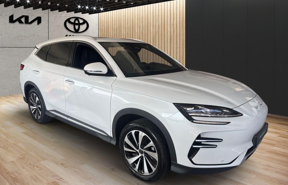 BYD SEAL U 160 kW Design HeadUp foto 3