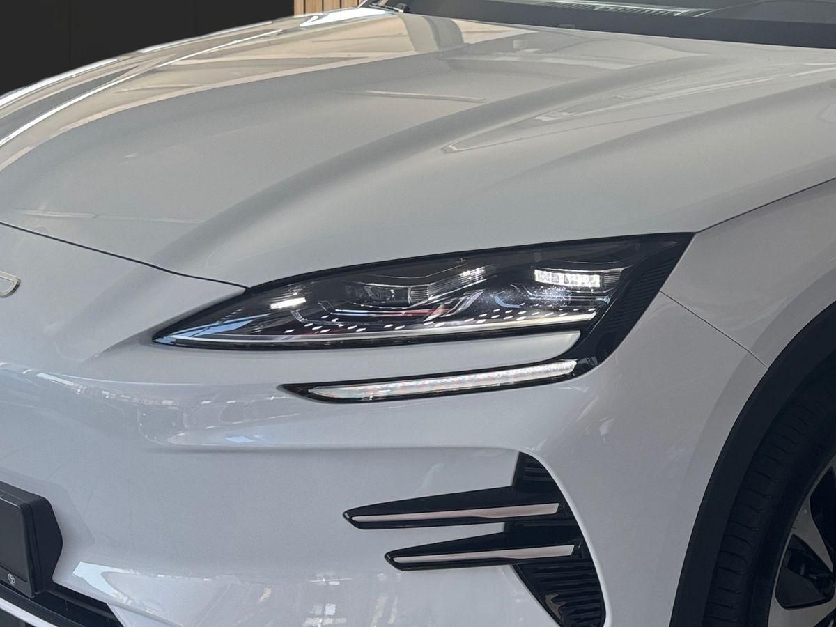BYD SEAL U 160 kW Design HeadUp foto 6