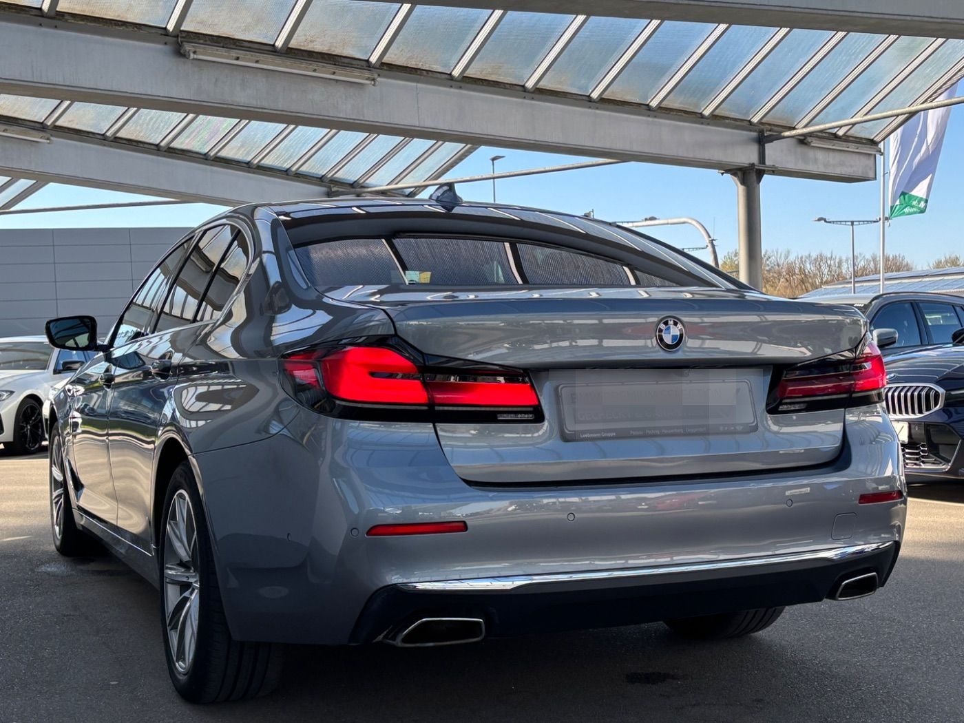 BMW 530e Lim. Lux. HUD//IntAL/SoClos/ACC 2J.GARANTIE foto 5