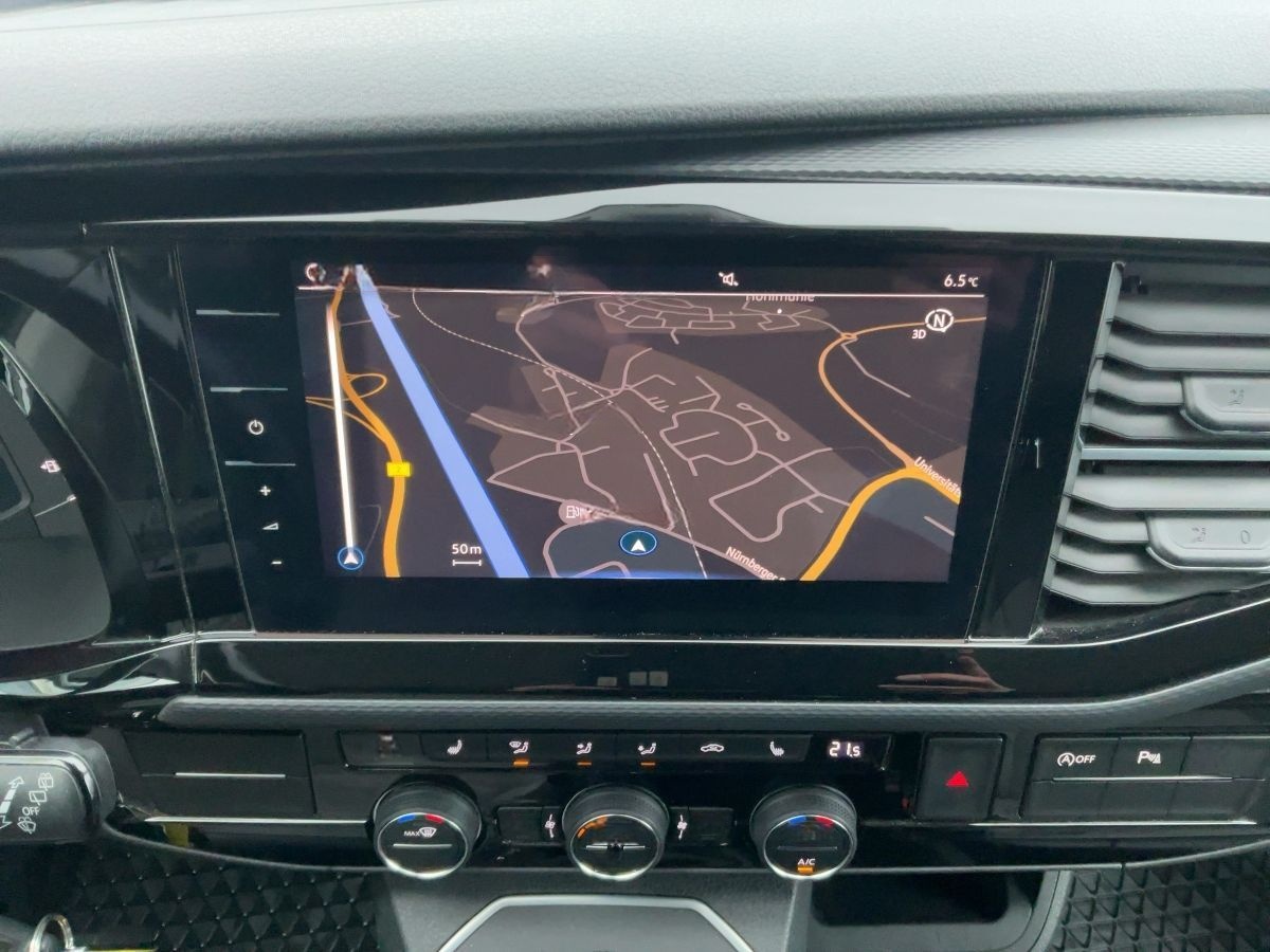 Volkswagen T6.1 Multivan 2.0 TDI 4M GENERATION SIX NAV+ACC foto 10