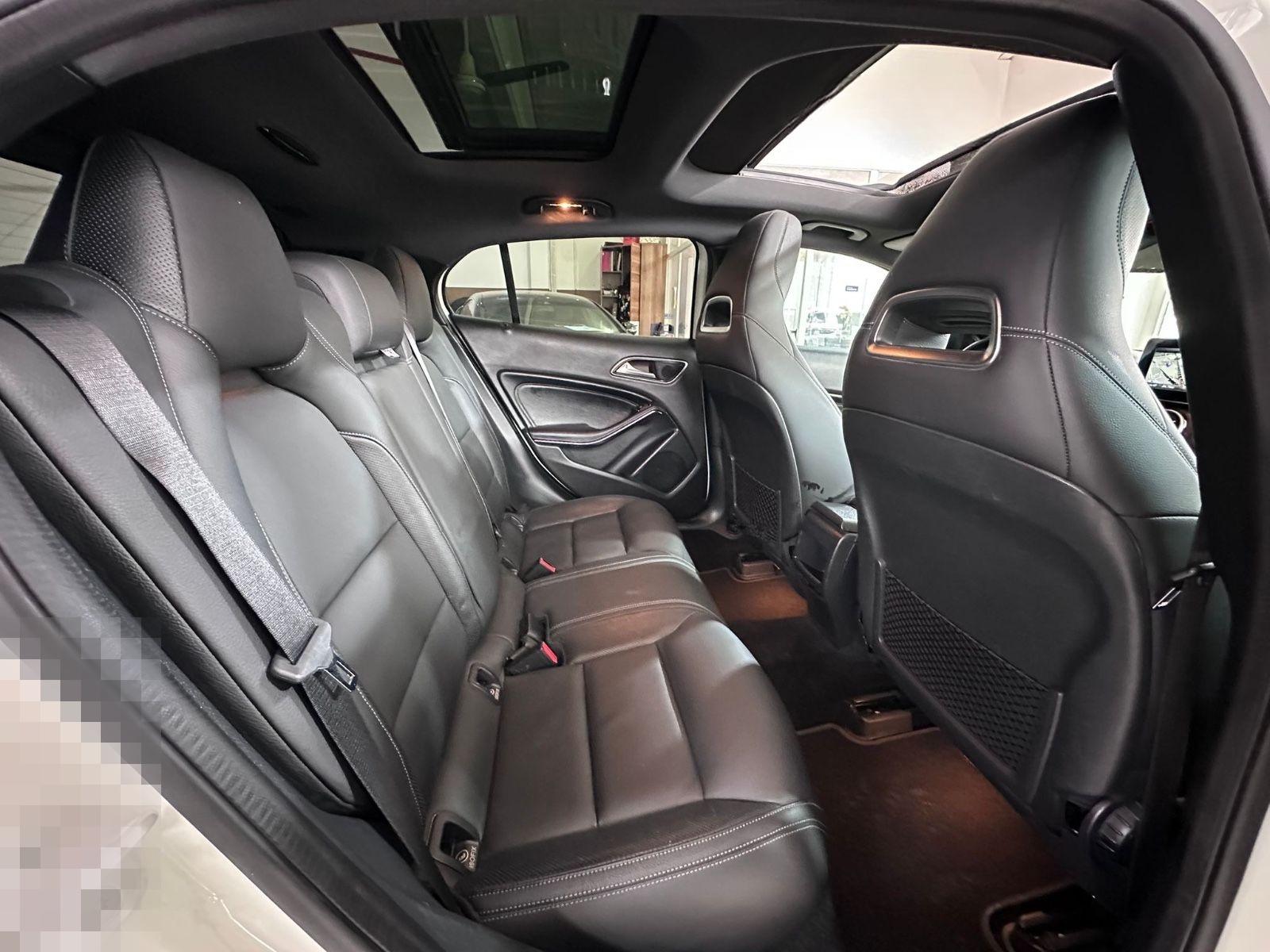 Mercedes-Benz GLA 200 DCT "Urban"Automatik Panorama Leder AHK foto 10