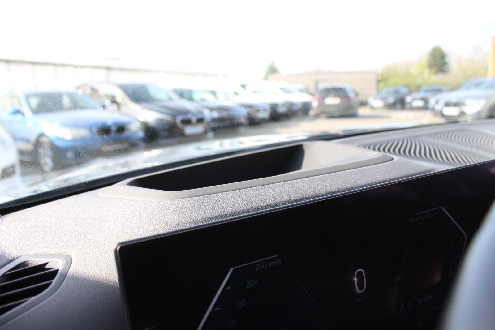 BMW 330d xDrive Tour.+HUD+Lenkradh.+17Z+Live Cockpit foto 16