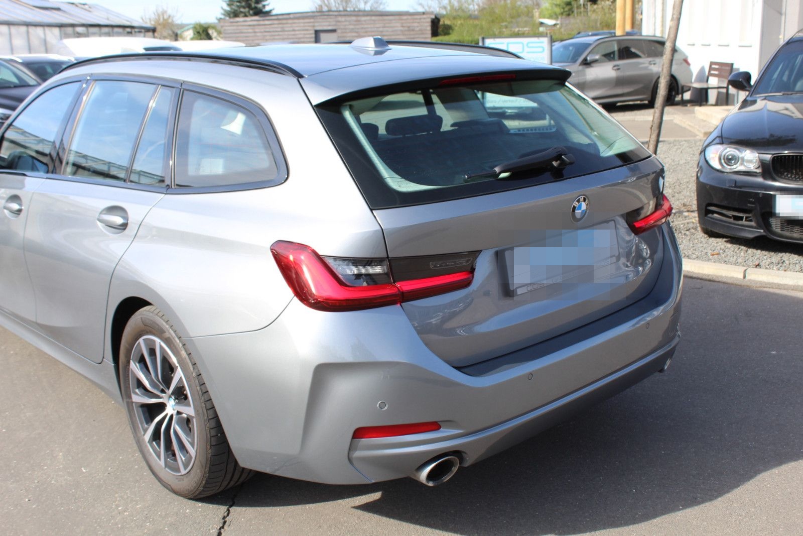 BMW 330d xDrive Tour.+HUD+Lenkradh.+17Z+Live Cockpit foto 4