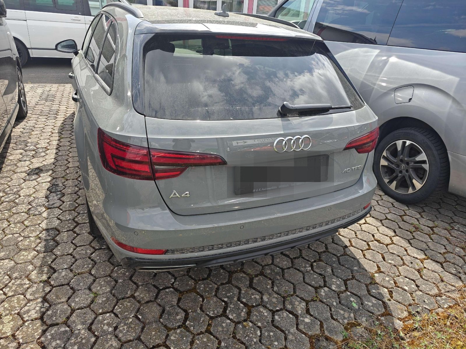Audi A4 40 TFSI sport S-Line Blackline Navi AHK Keyle foto 3
