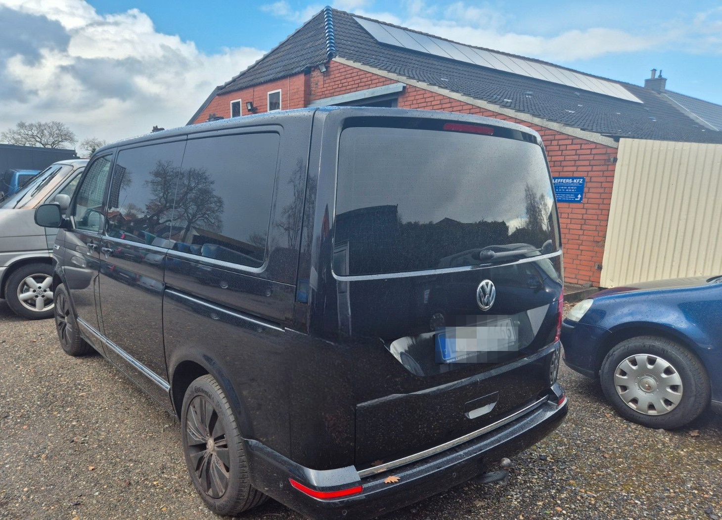 Volkswagen T6.1 Multivan 2.0TDI DSG 4Motion/STANDH/AHK/LED foto 2