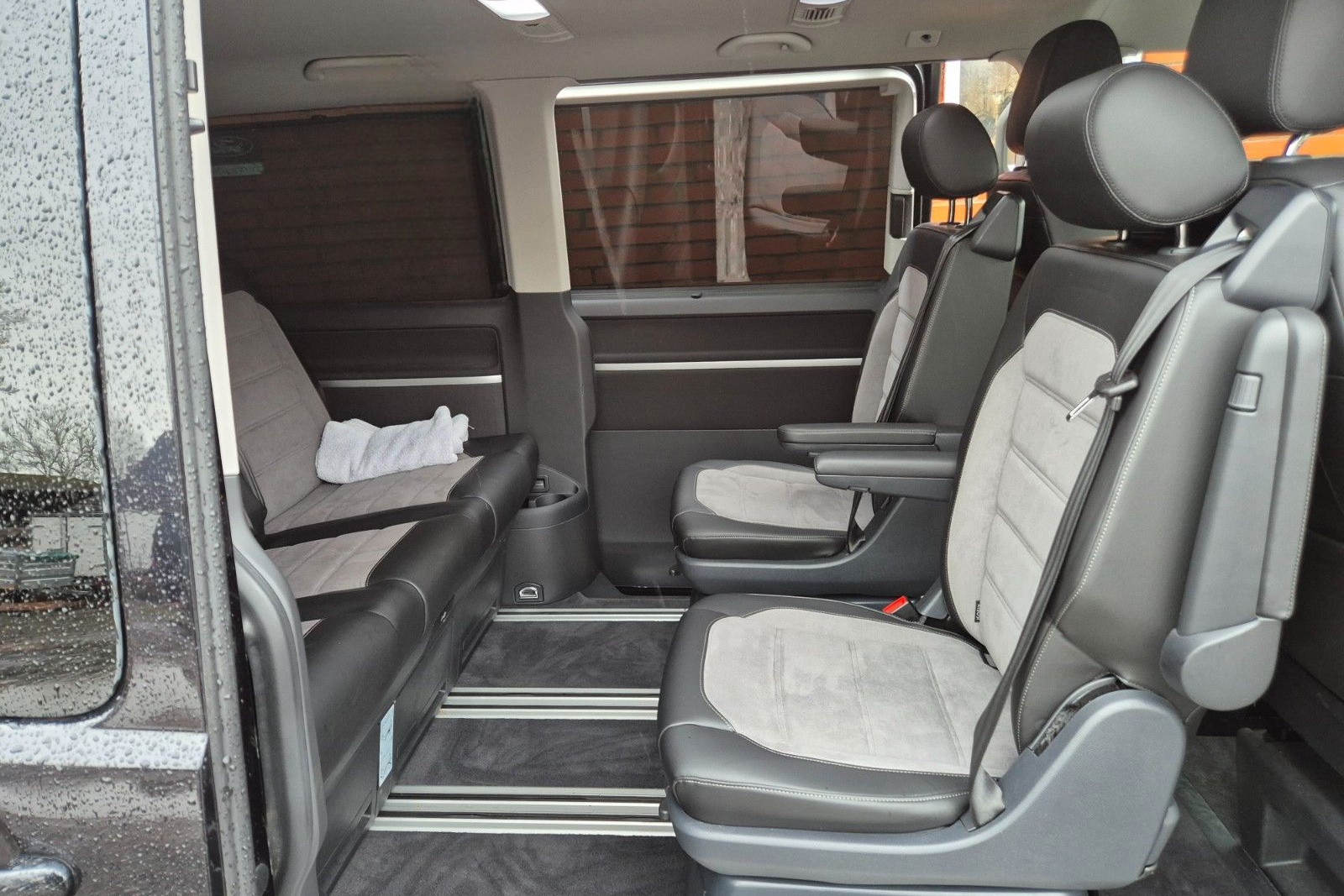 Volkswagen T6.1 Multivan 2.0TDI DSG 4Motion/STANDH/AHK/LED foto 12