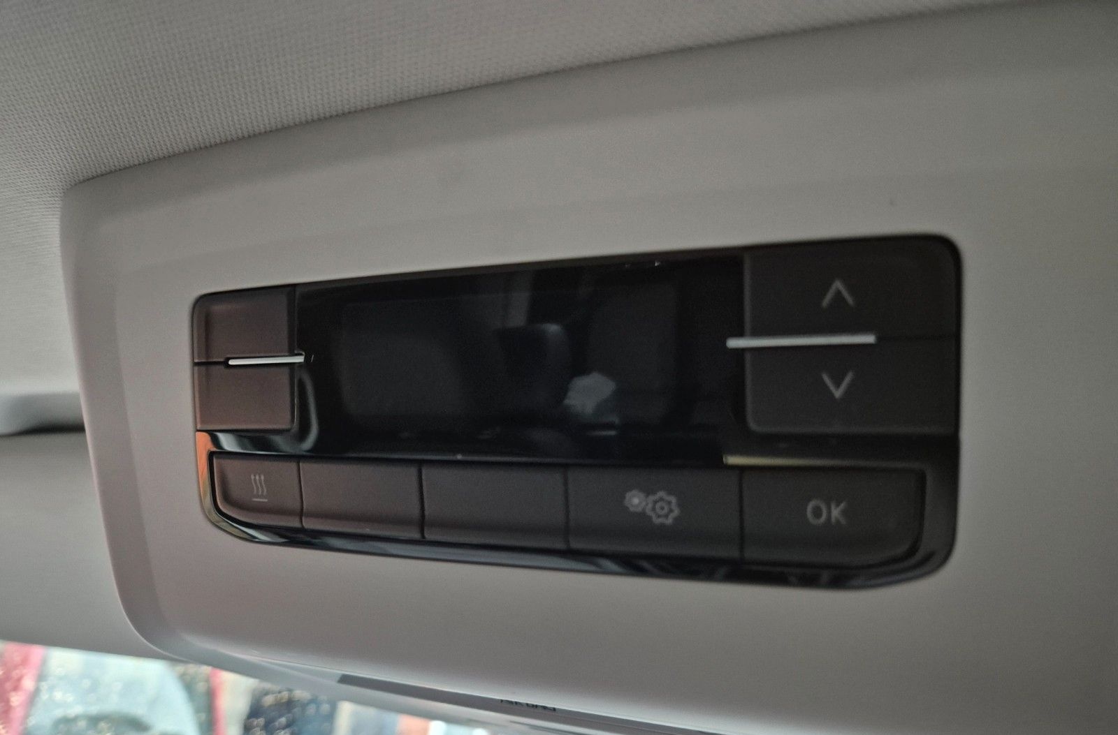 Volkswagen T6.1 Multivan 2.0TDI DSG 4Motion/STANDH/AHK/LED foto 22