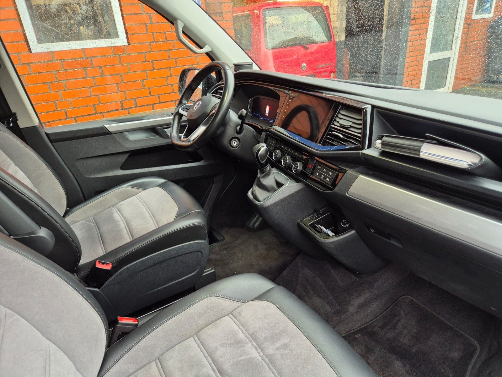 Volkswagen T6.1 Multivan 2.0TDI DSG 4Motion/STANDH/AHK/LED foto 10