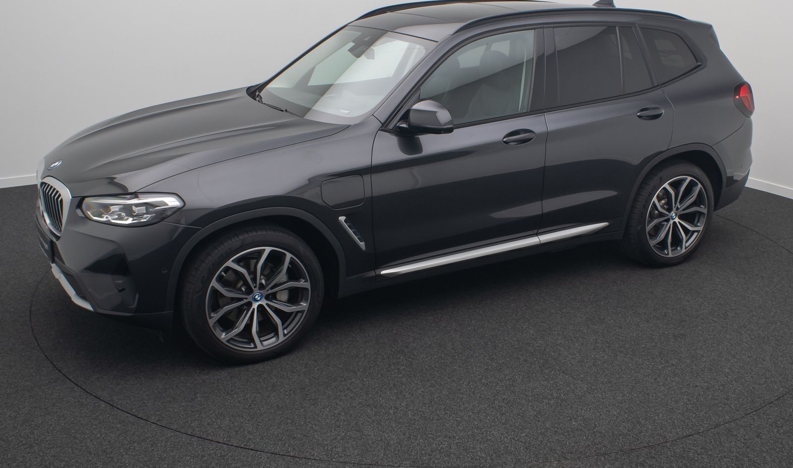 BMW X3 xD30e Panorama 360°HUD DAB HiFi AHK Komfort foto 12