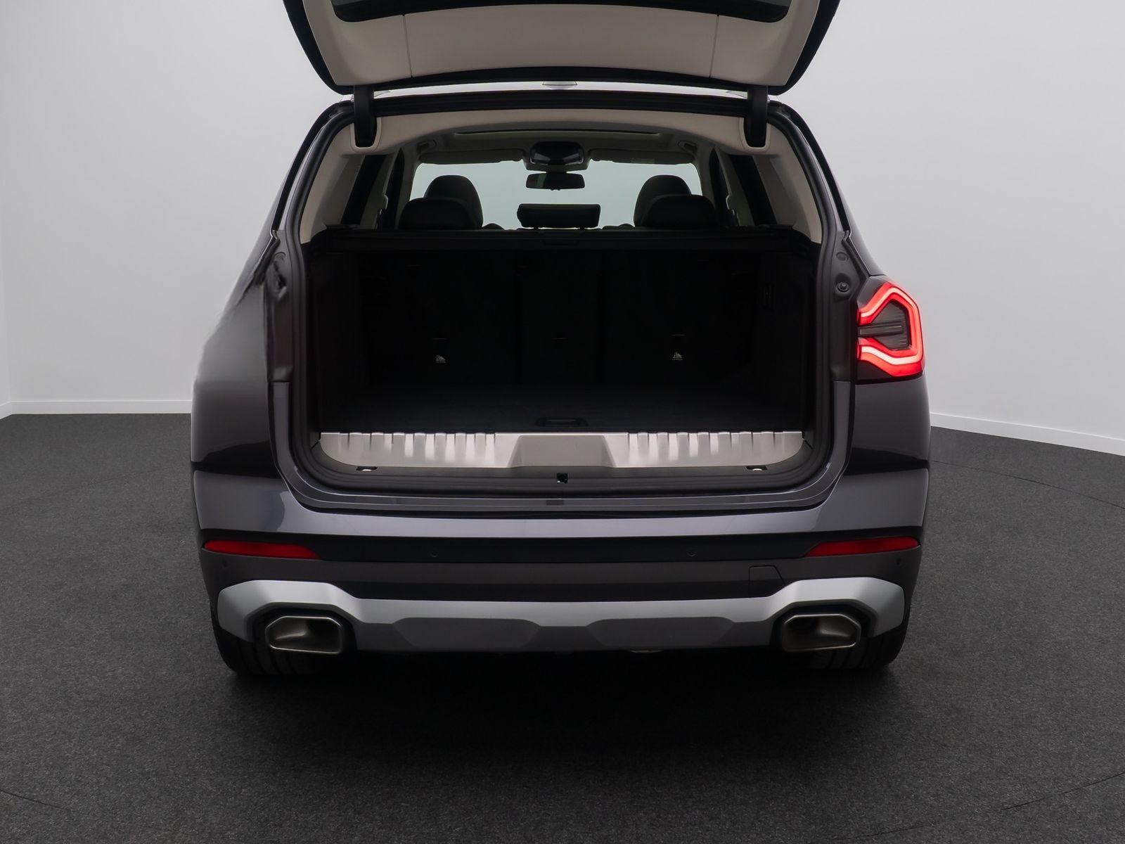 BMW X3 xD30e Panorama 360°HUD DAB HiFi AHK Komfort foto 13