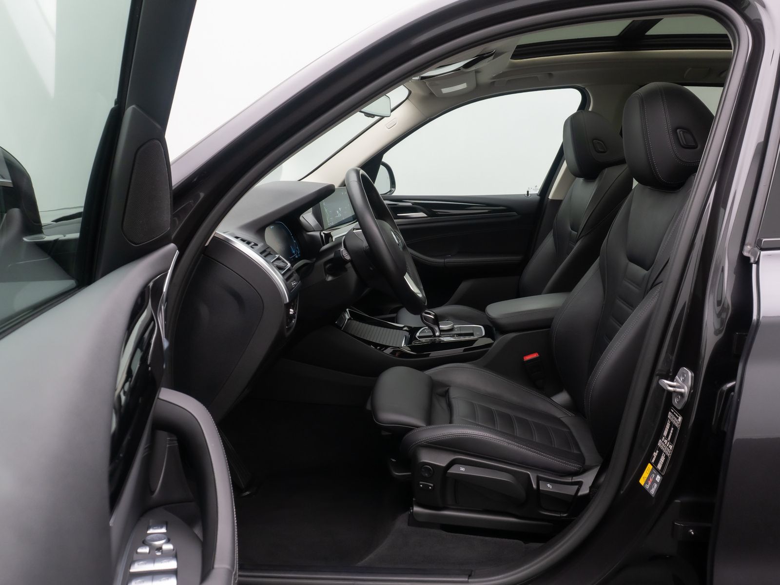 BMW X3 xD30e Panorama 360°HUD DAB HiFi AHK Komfort foto 20