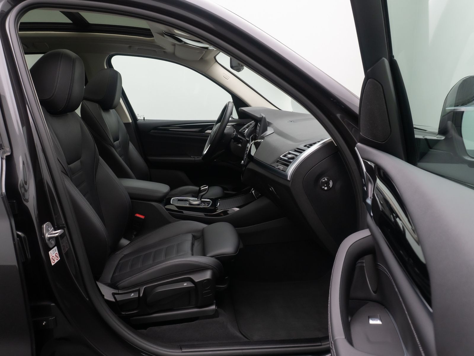 BMW X3 xD30e Panorama 360°HUD DAB HiFi AHK Komfort foto 25