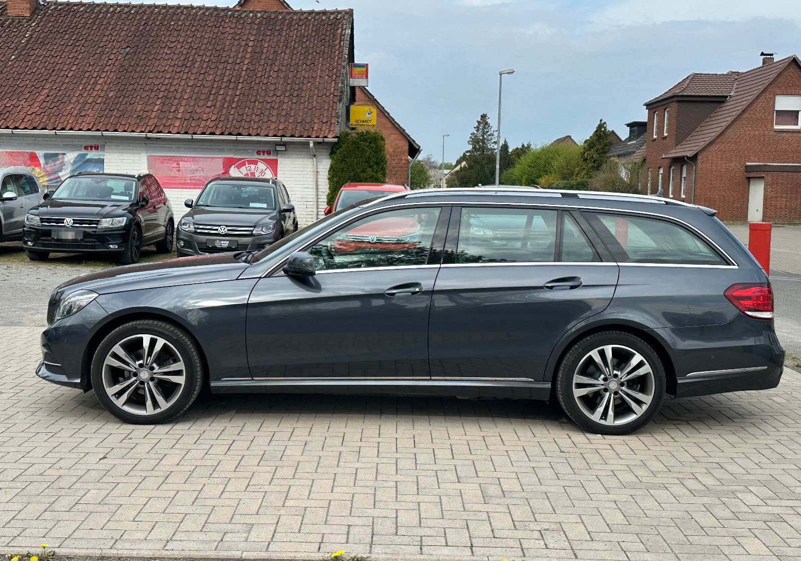 Mercedes-Benz E 220 CDI, Aut., LED, 360° Kamera, Scheckheft MB foto 2