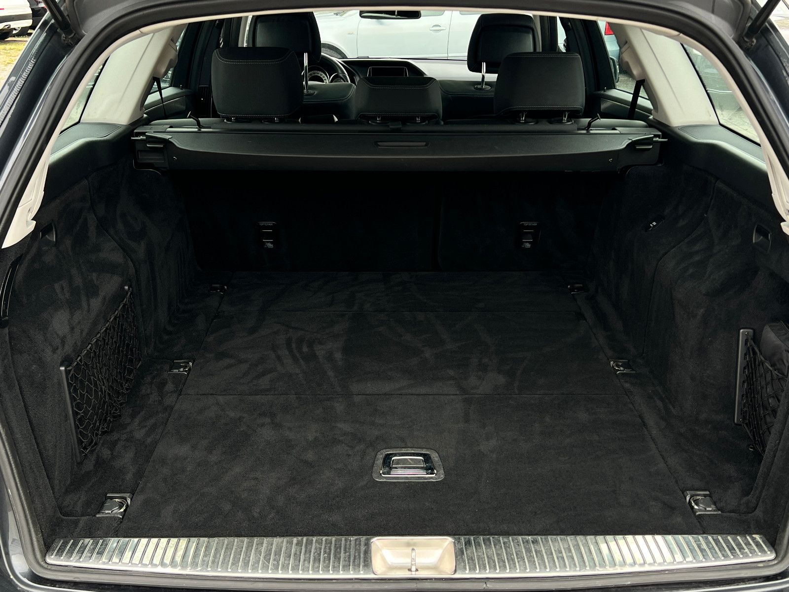 Mercedes-Benz E 220 CDI, Aut., LED, 360° Kamera, Scheckheft MB foto 11