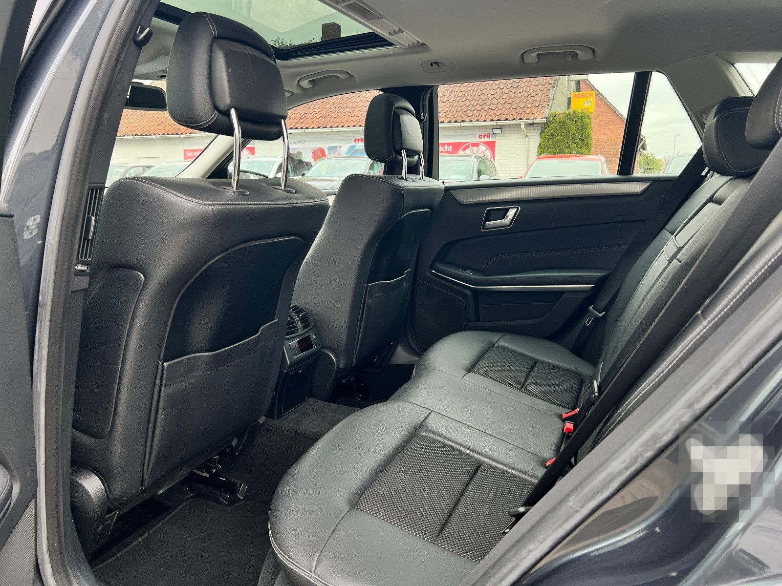 Mercedes-Benz E 220 CDI, Aut., LED, 360° Kamera, Scheckheft MB foto 13