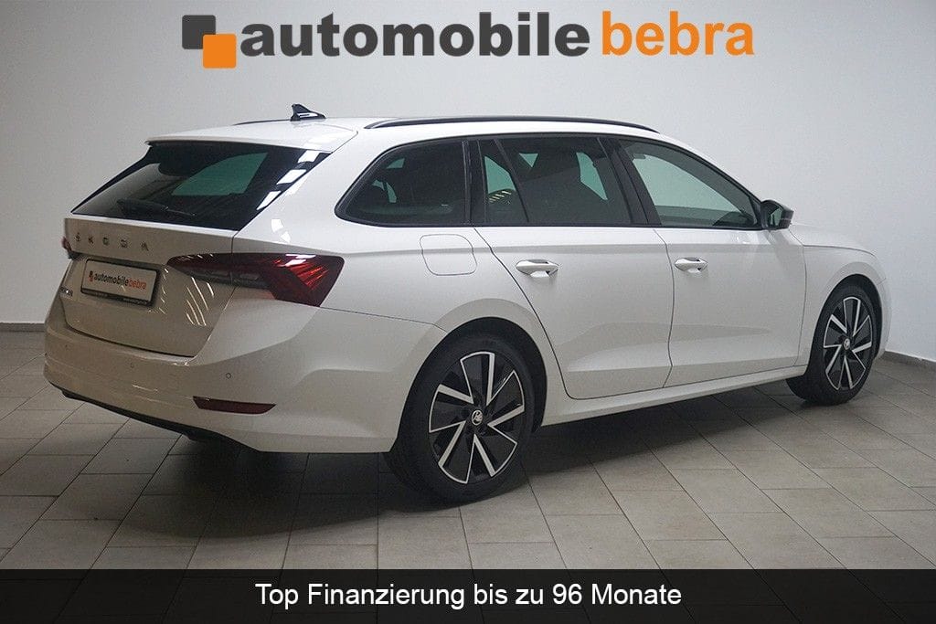 Skoda Octavia 2.0TDI DSG Sportpaket Virtual AHK Pano foto 4