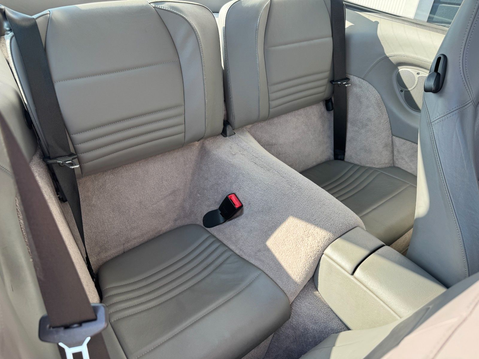 Porsche 996 Carrera 4S Coupé/Bose/Schiebedach/ElektrSitz foto 21