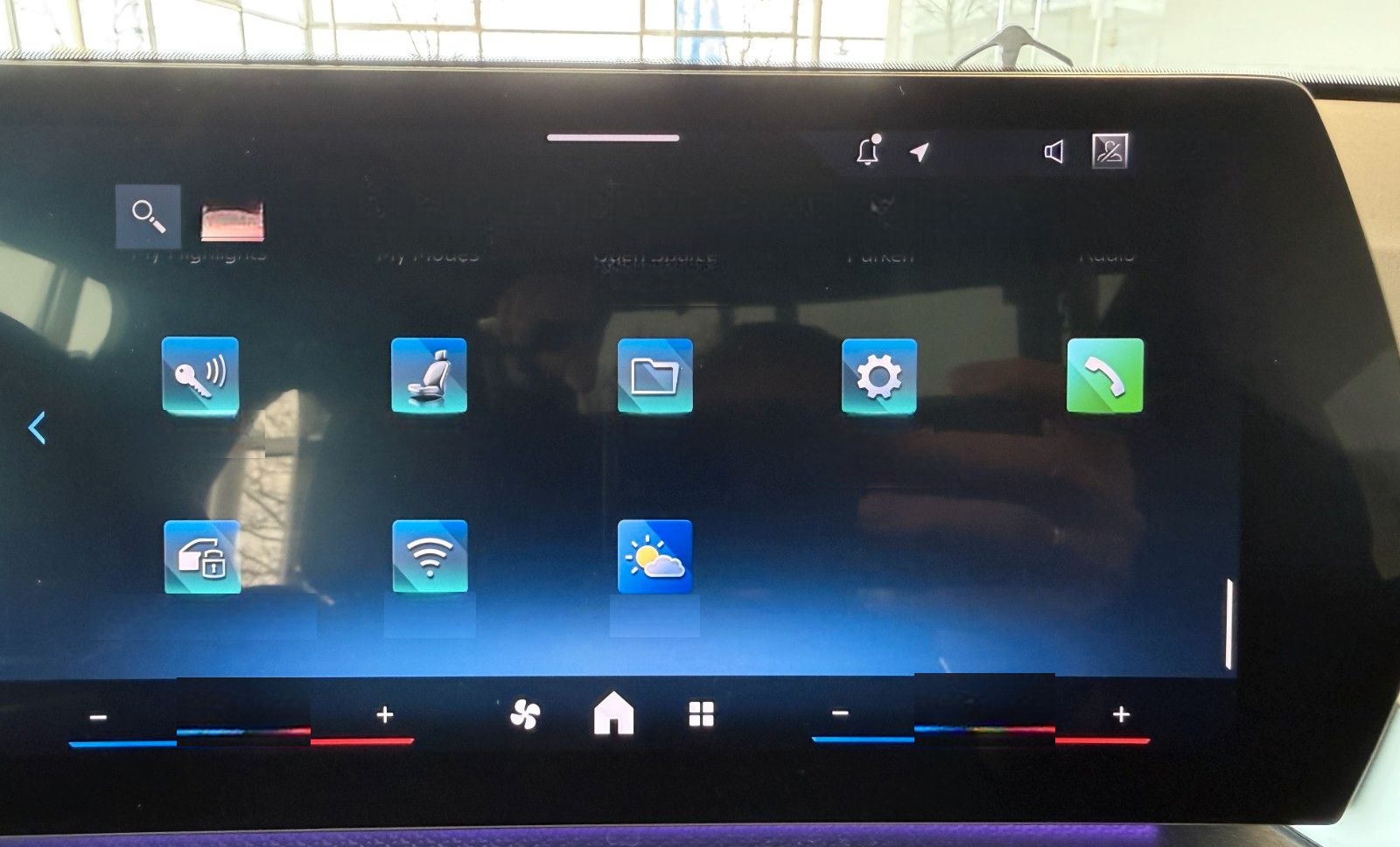 BMW iX1 30 xDr. M SPORT ACC+PANO+AHK+HARM+KOMF+AL foto 21