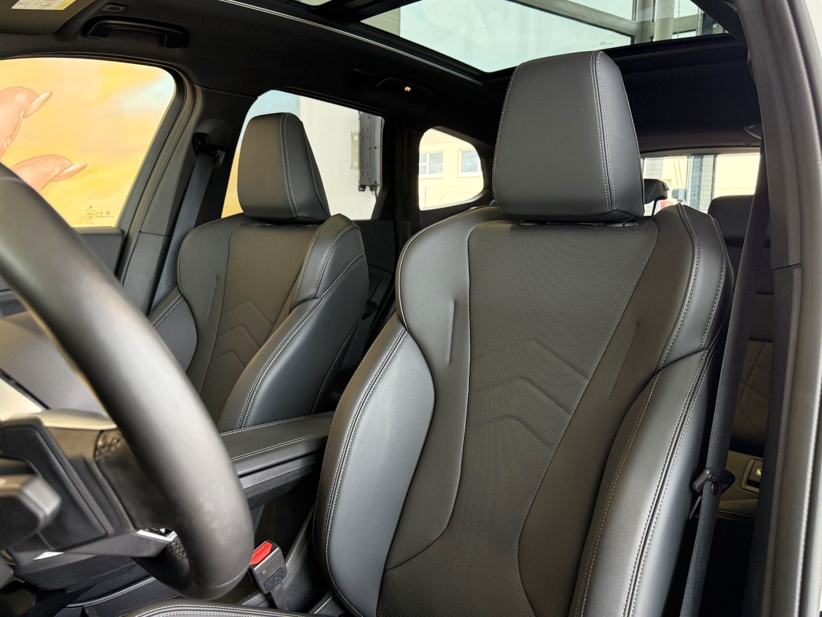 BMW iX1 30 xDr. M SPORT ACC+PANO+AHK+HARM+KOMF+AL foto 25