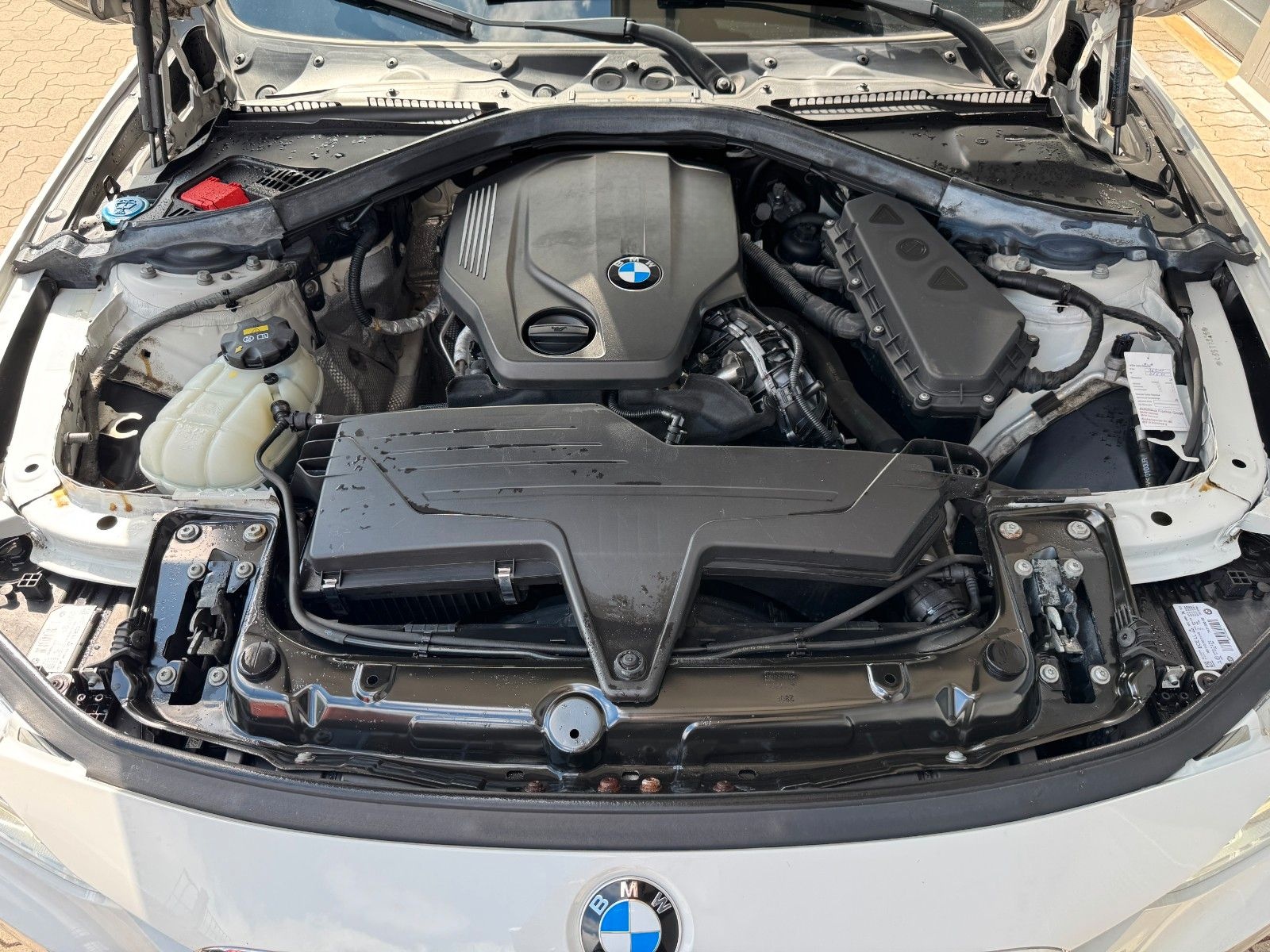 BMW 318 d M Sport Touring/Kamera/Navi/AHK/Voll-His foto 14