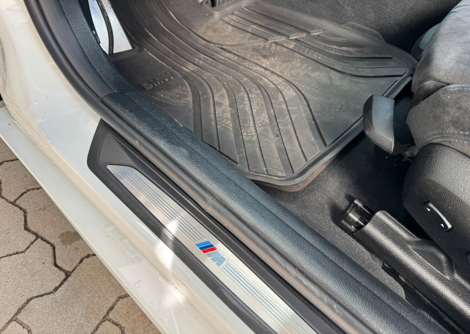 BMW 318 d M Sport Touring/Kamera/Navi/AHK/Voll-His foto 25