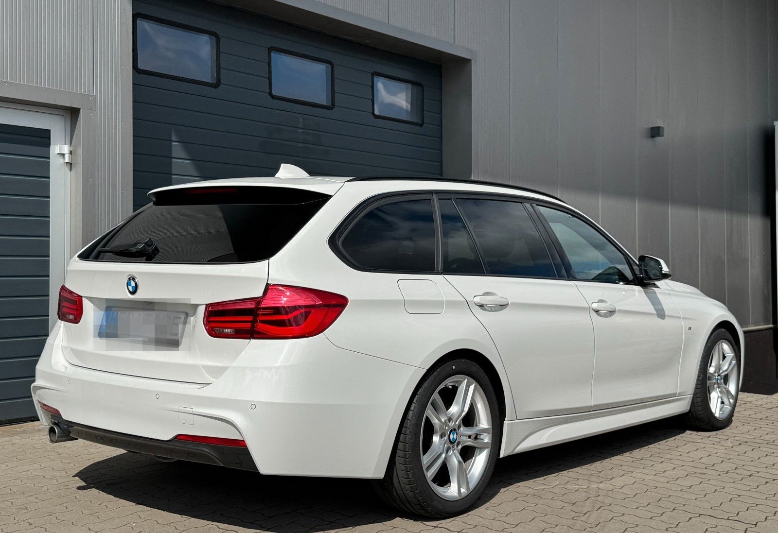 BMW 318 d M Sport Touring/Kamera/Navi/AHK/Voll-His foto 7