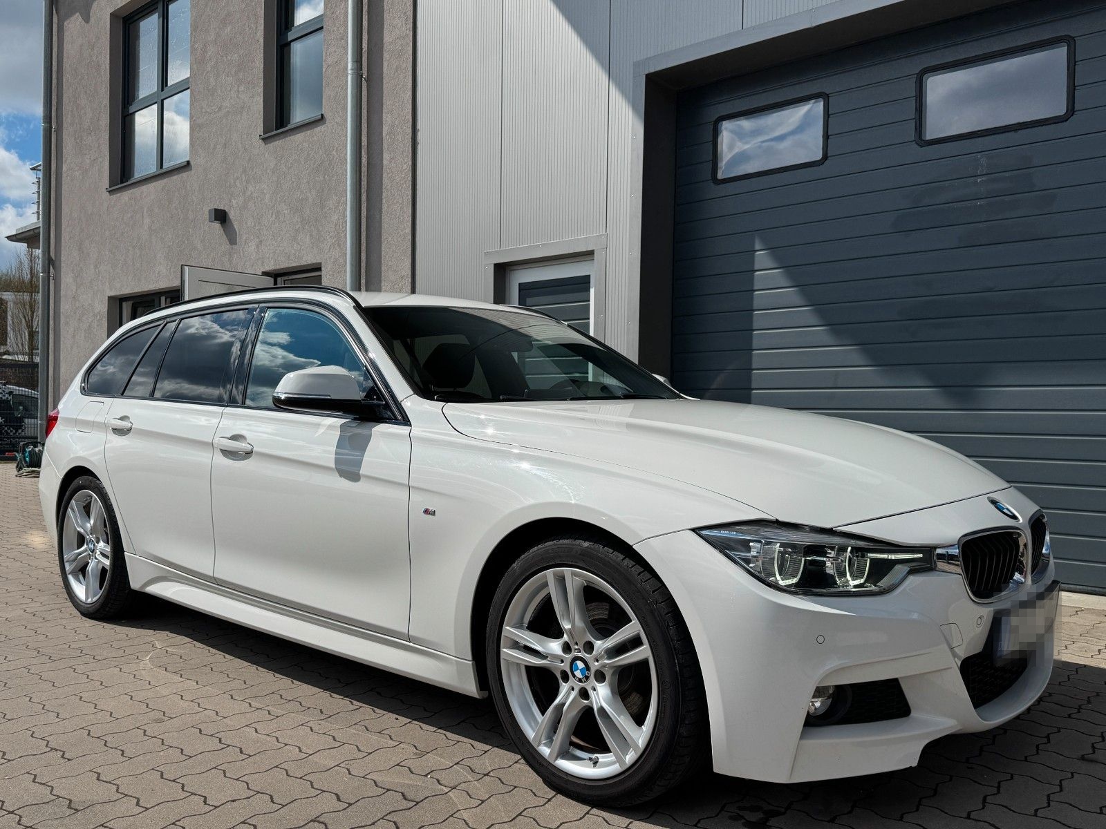 BMW 318 d M Sport Touring/Kamera/Navi/AHK/Voll-His foto 9