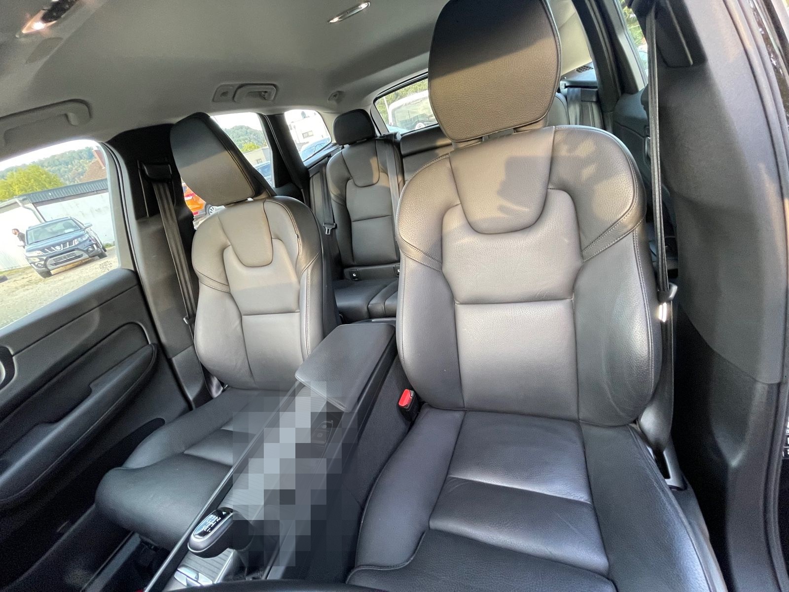 Volvo XC 60 Momentum Leder+Navi+Virtual Cockpit+Lane foto 14