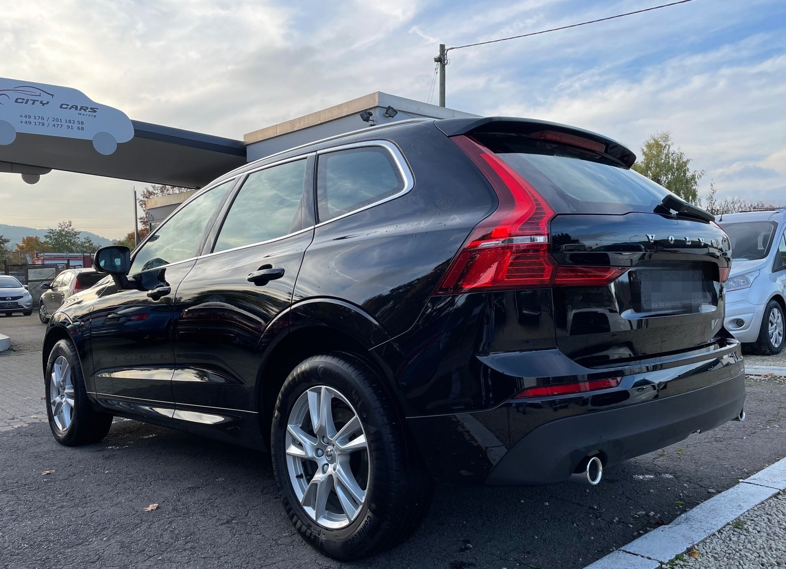 Volvo XC 60 Momentum Leder+Navi+Virtual Cockpit+Lane foto 7