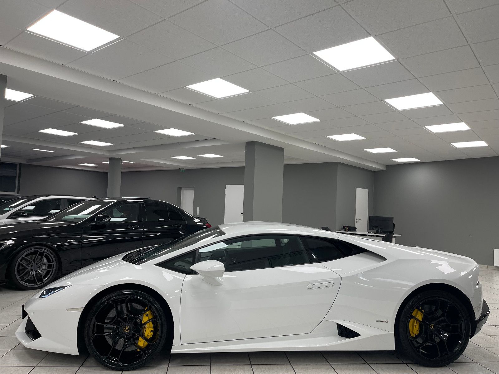 Lamborghini Huracán LP610-4 | 2.Hd | U-frei | Deutsch | Lift foto 4