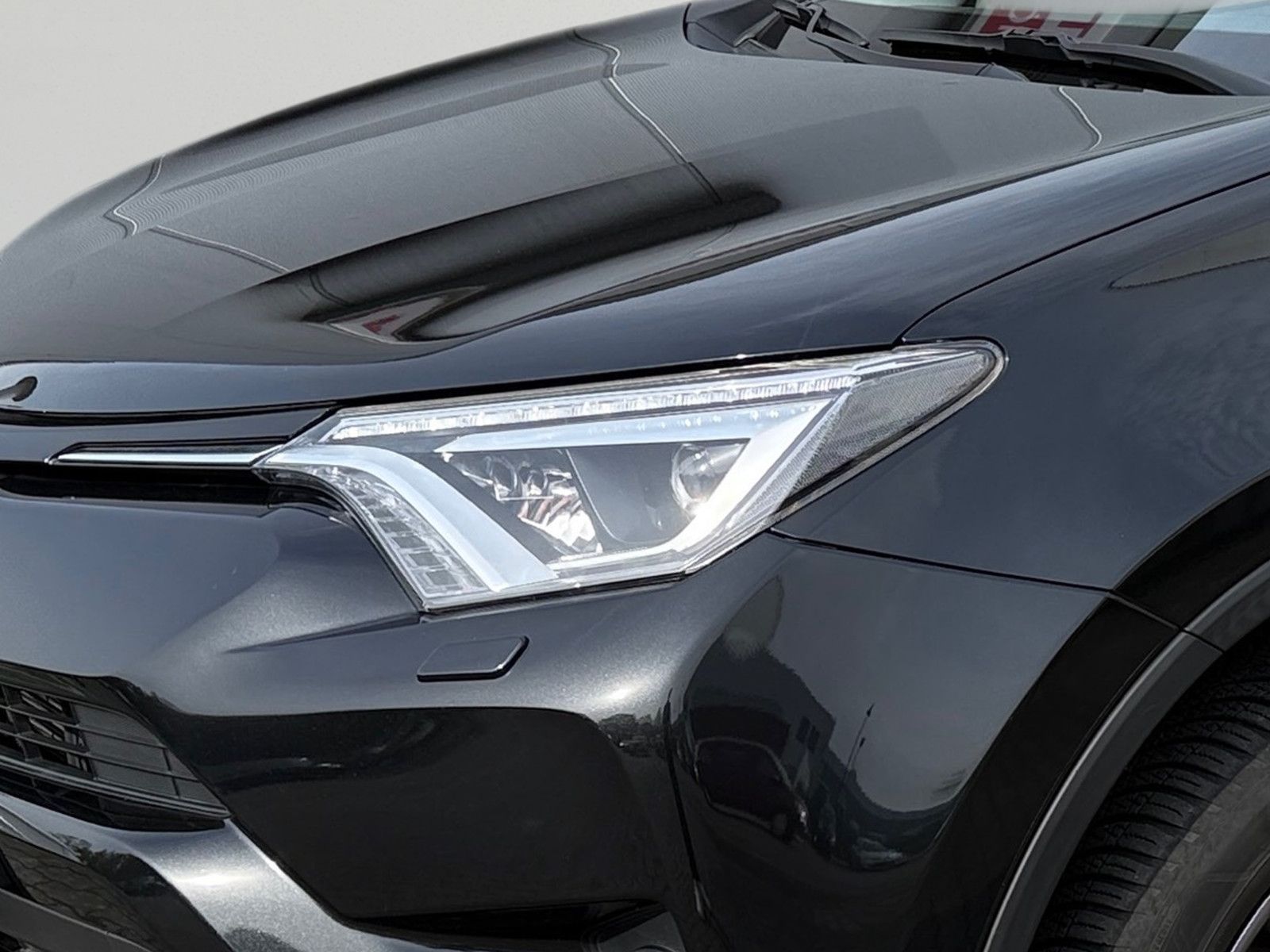 Toyota RAV 4 2,5-l-Hybrid Team Deutschland Auto 4x2 foto 5