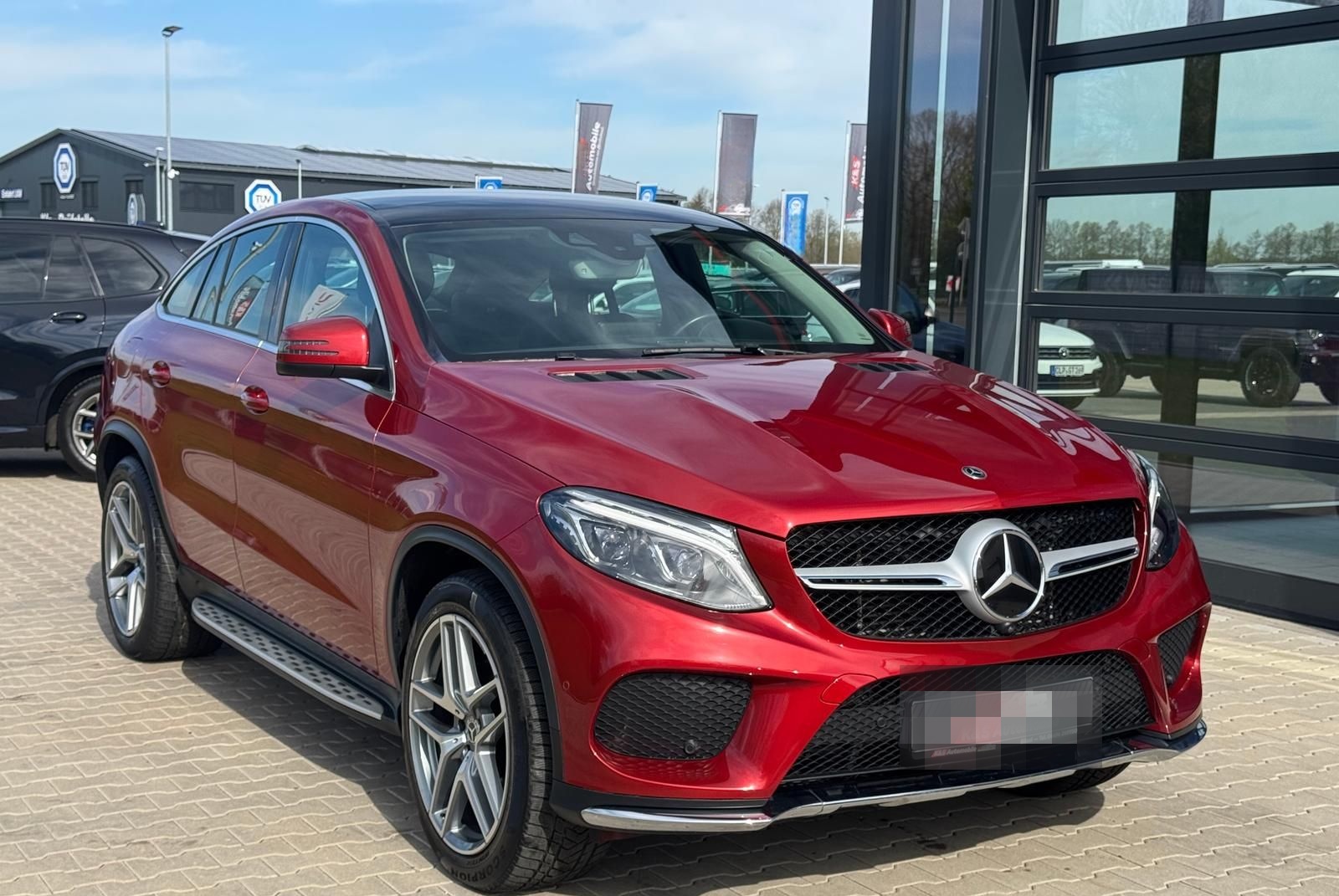 Mercedes-Benz GLE 350 d Coupé 4Matic*AMG-LINE*LED*DISTR*PANO* foto 3