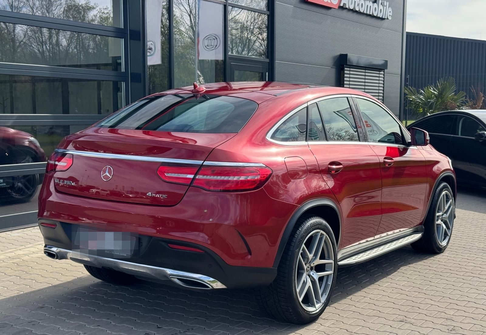 Mercedes-Benz GLE 350 d Coupé 4Matic*AMG-LINE*LED*DISTR*PANO* foto 4
