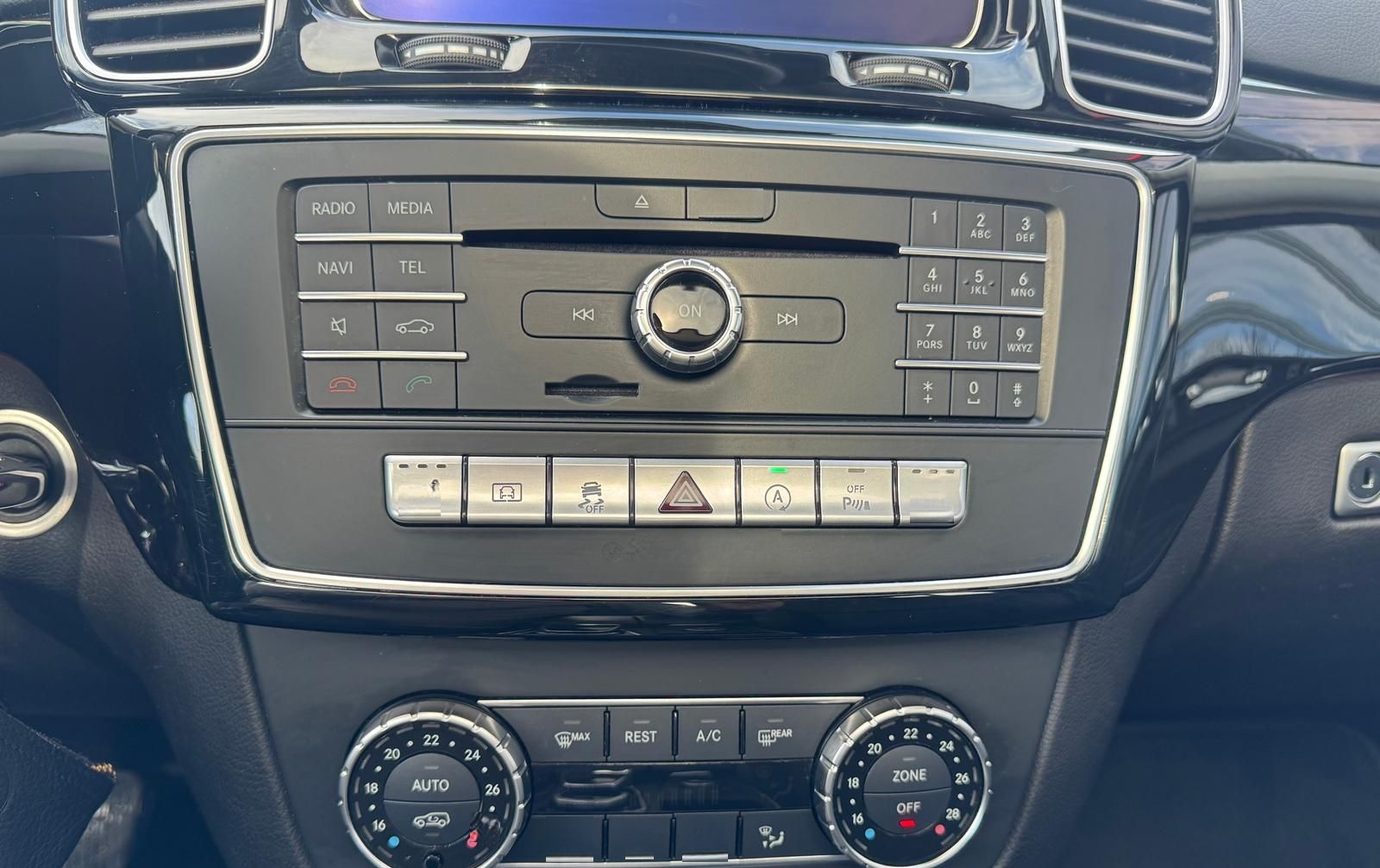 Mercedes-Benz GLE 350 d Coupé 4Matic*AMG-LINE*LED*DISTR*PANO* foto 10