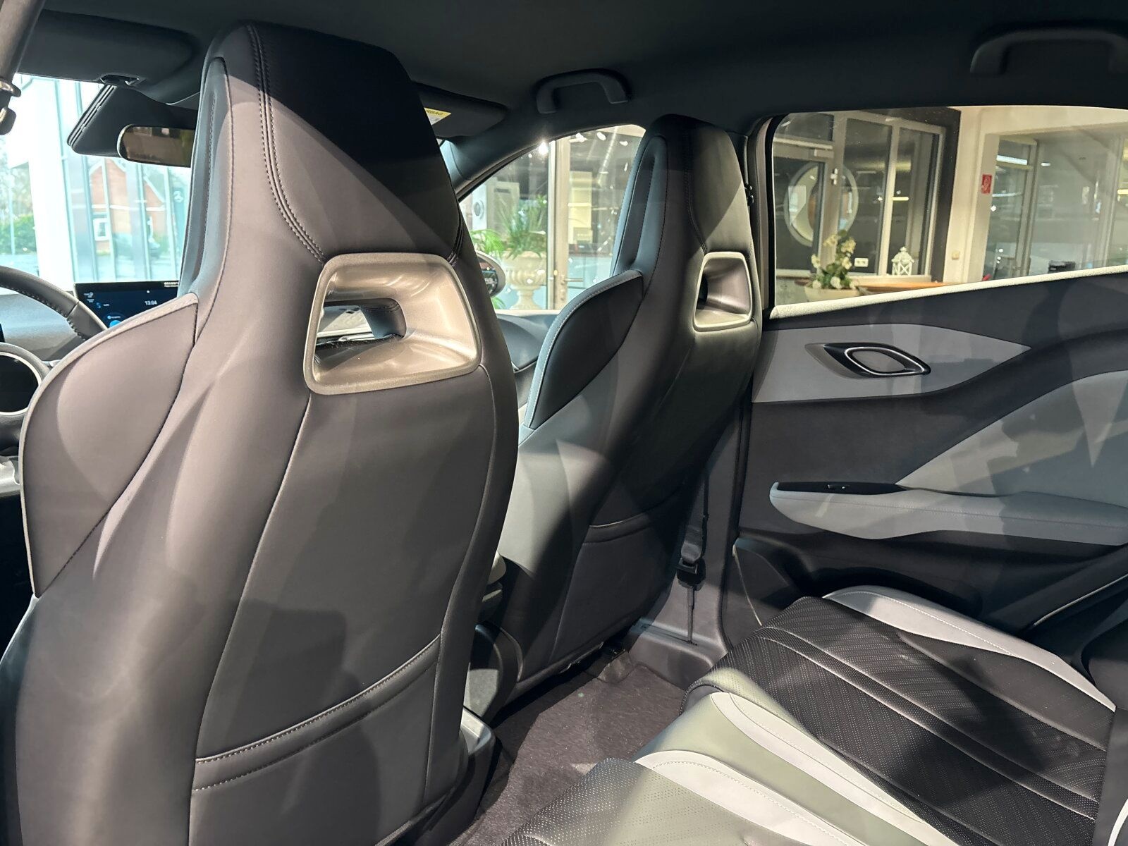 BYD Dolphin Surf Comfort LED*Navi*Apple Car*360°* foto 11