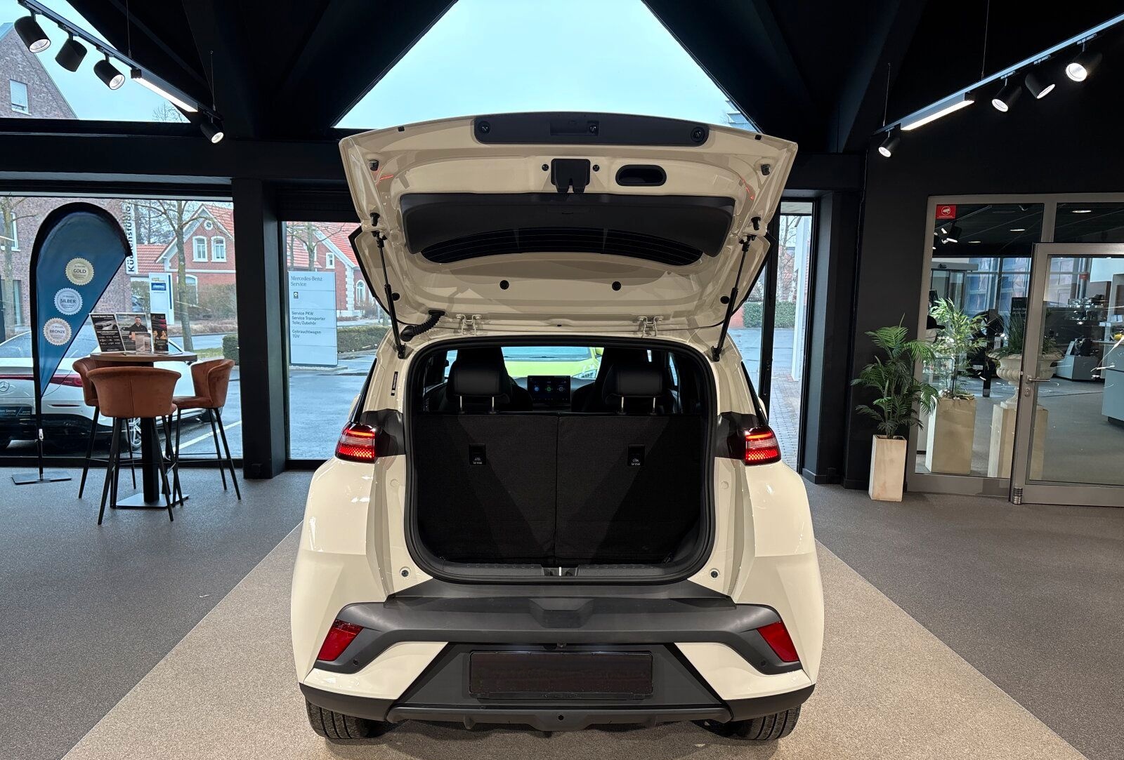 BYD Dolphin Surf Comfort LED*Navi*Apple Car*360°* foto 15