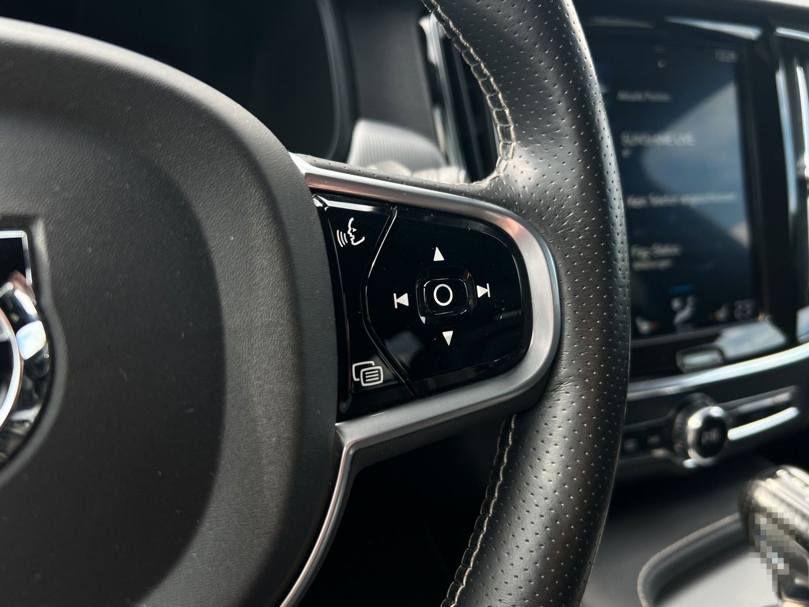 Volvo V90 D5 AWD R-Design Geartronic/AHK/ACC/SitzHZ foto 16