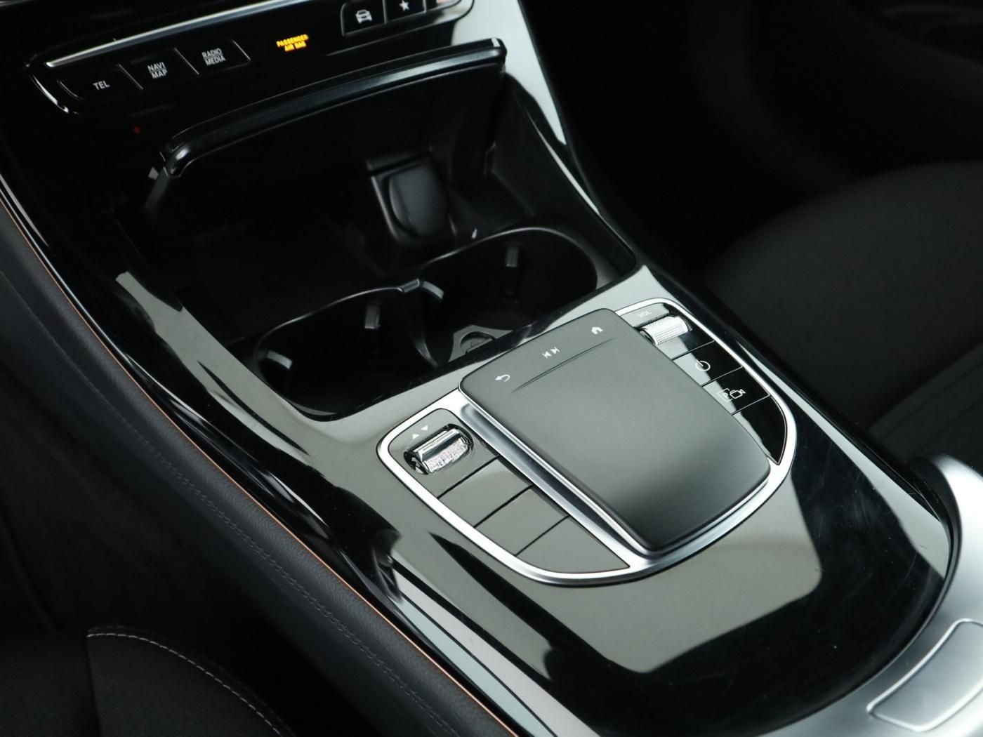 Mercedes-Benz EQC 400 4M Multibeam*AHK*Distronic*Navi*PTS*Kam. foto 15